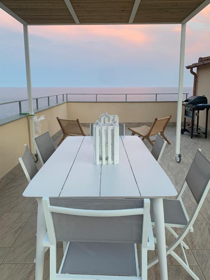 Incanto Sul Mare Con Enorme Terrazza E Piscina Cervo Exterior foto